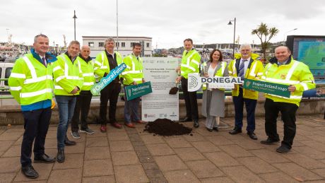 A Sod turning ceremony to mark the start of the works on “Killybegs 2040 – A Town Centre Regeneration Project” took place on Monday 3rd October 2022